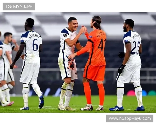 米特洛维奇状态火热,塞尔维亚锋霸再成焦点