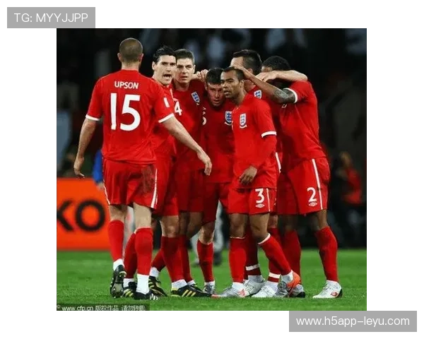 从防守工兵到战术核心!解析帕瓦尔的攻守平衡与世界杯高光时刻