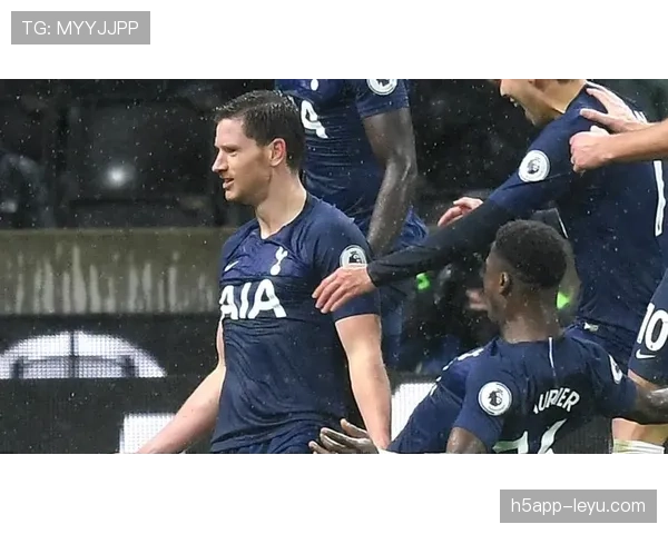 阿兹蒙比赛持续引发全球关注，展现出前所未有的影响力与竞技水平