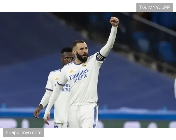 马丁内利 vs 维尼修斯：巴西边锋的两种成长路径